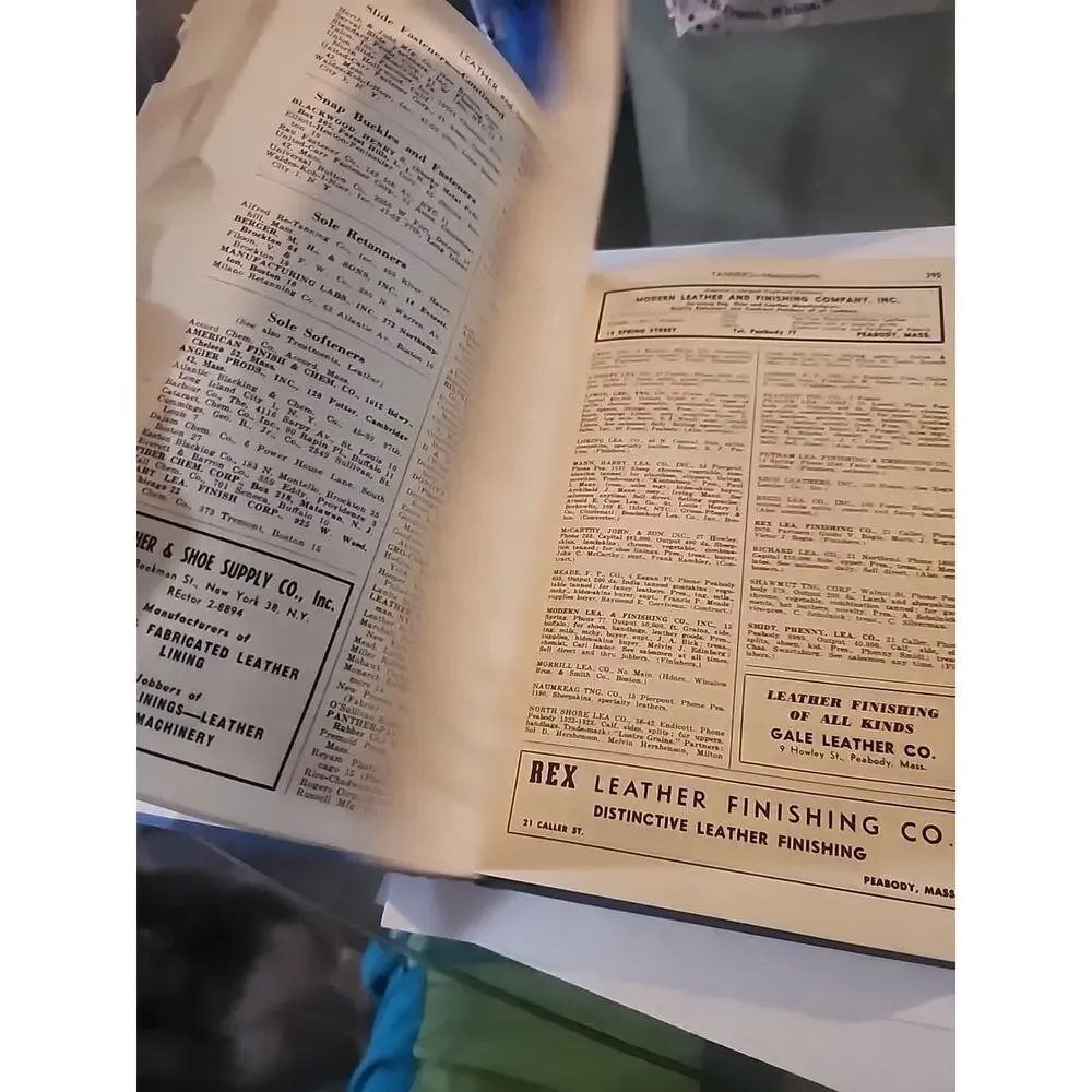 1952 Blue Book Shoe & Leather Industry Catalog Manual Evans HC Vintage Ads